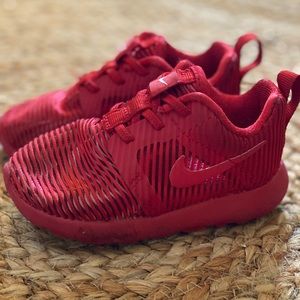 Nike Roshe One Flight Weight Red/Red